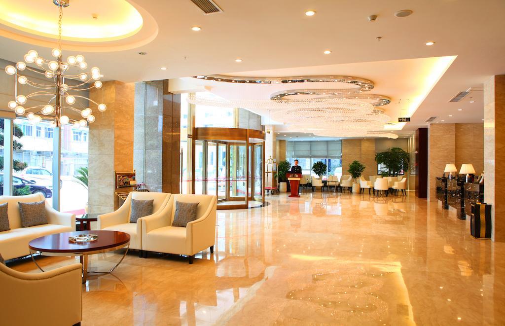 Mingcheng Times Hotel เฉิงตู ภายนอก รูปภาพ