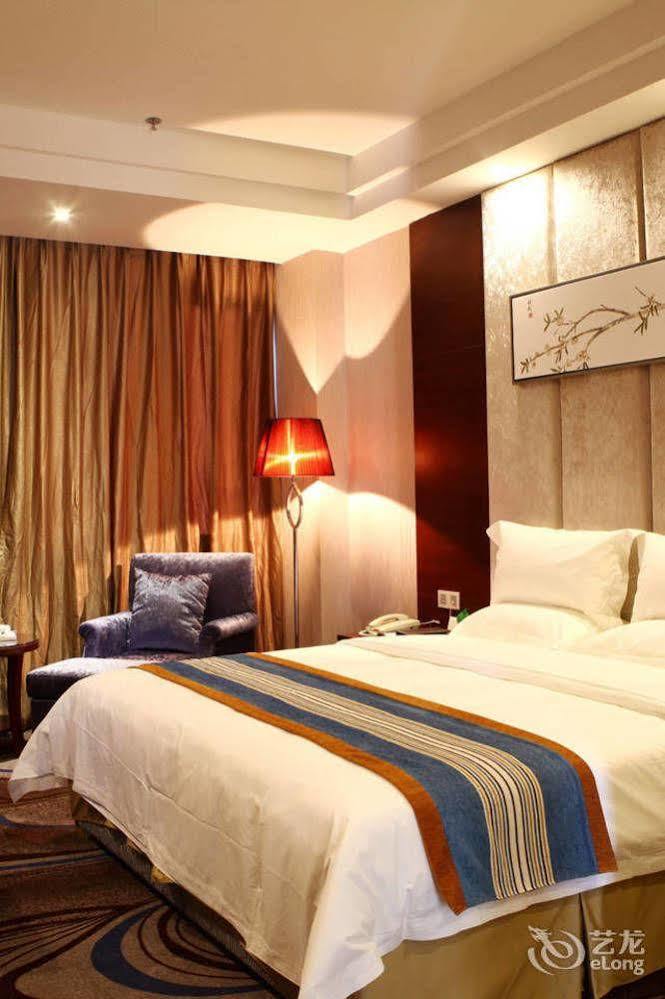 Mingcheng Times Hotel เฉิงตู ภายนอก รูปภาพ